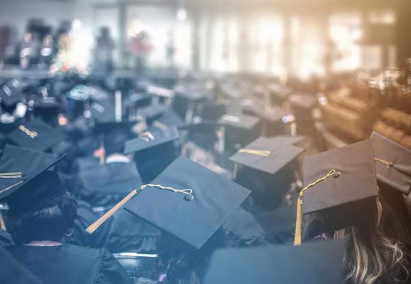 Graduation-Ceremony-Traditions-Innovation-Graduates