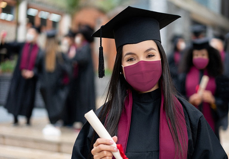 graduation ceremony ideas - Open air graduation