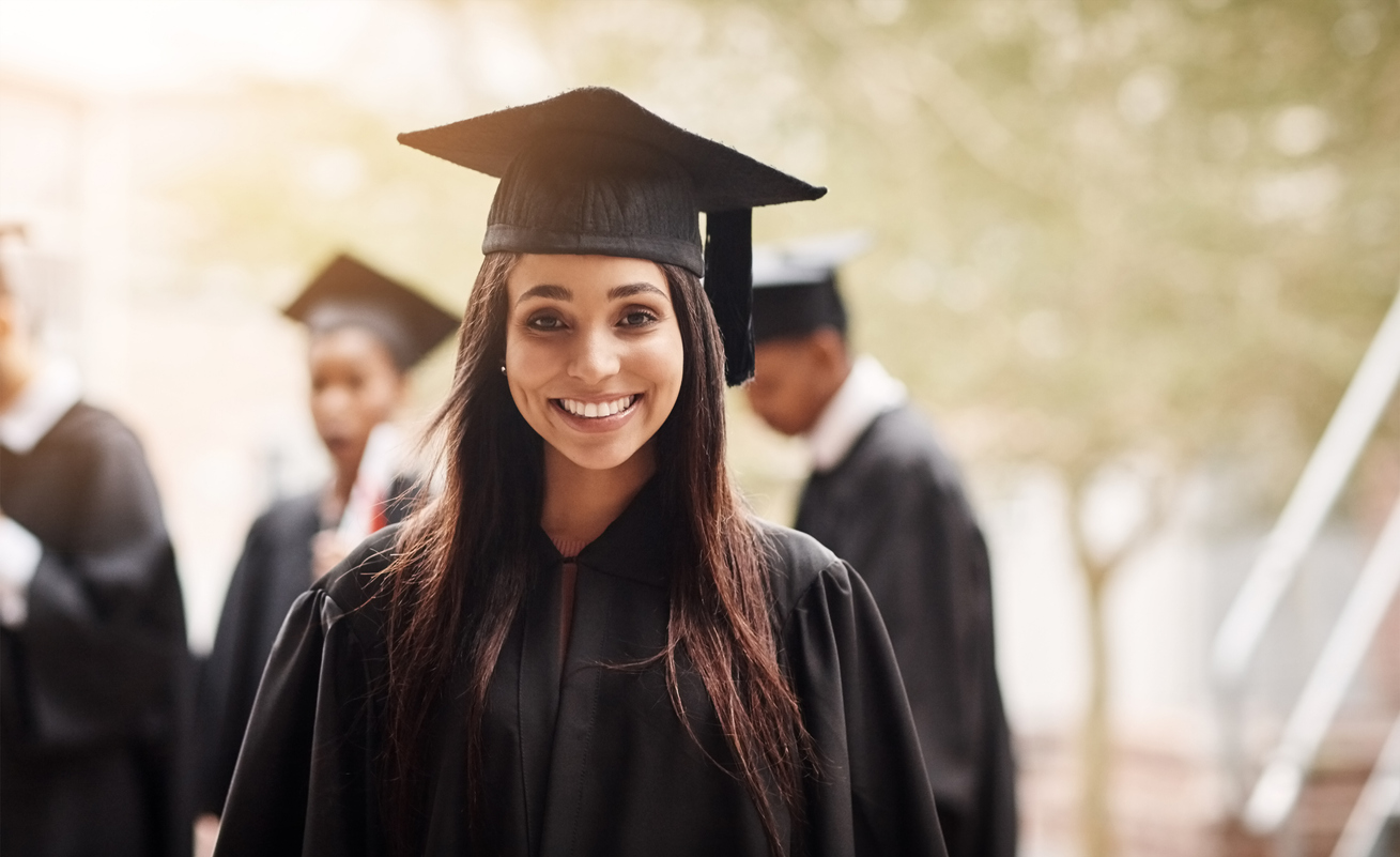 Winter store graduation outfits