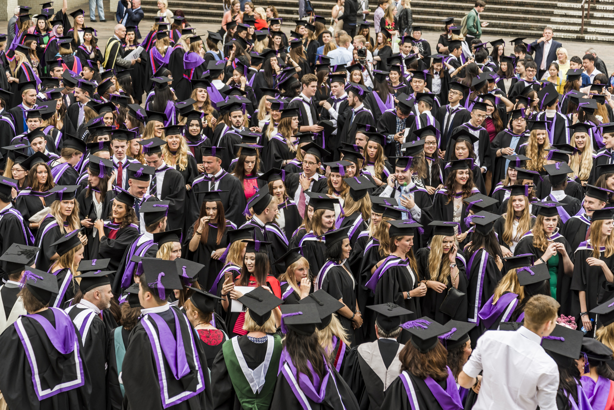 Academic gown clearance colours